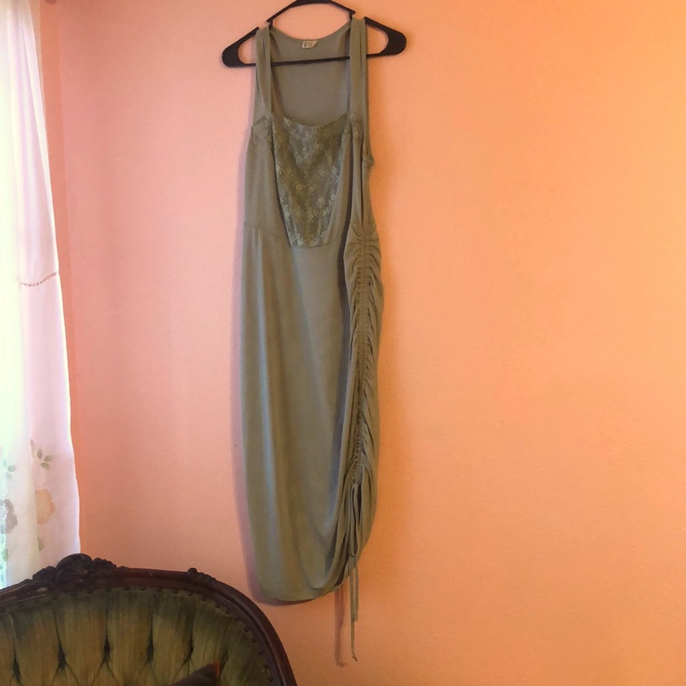 Corset is convertible mesh dress